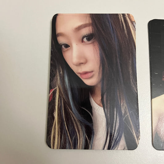 aespa Official Album MY WORLD Green Ver Photocard 2 Type Winter Gieselle - 26.06.08
