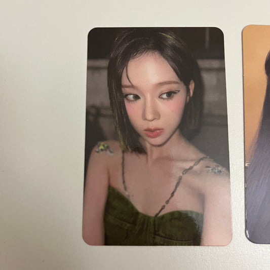 aespa Official Album MY WORLD Red Ver Photocard 2 Type Winter Gieselle - 26.06.08