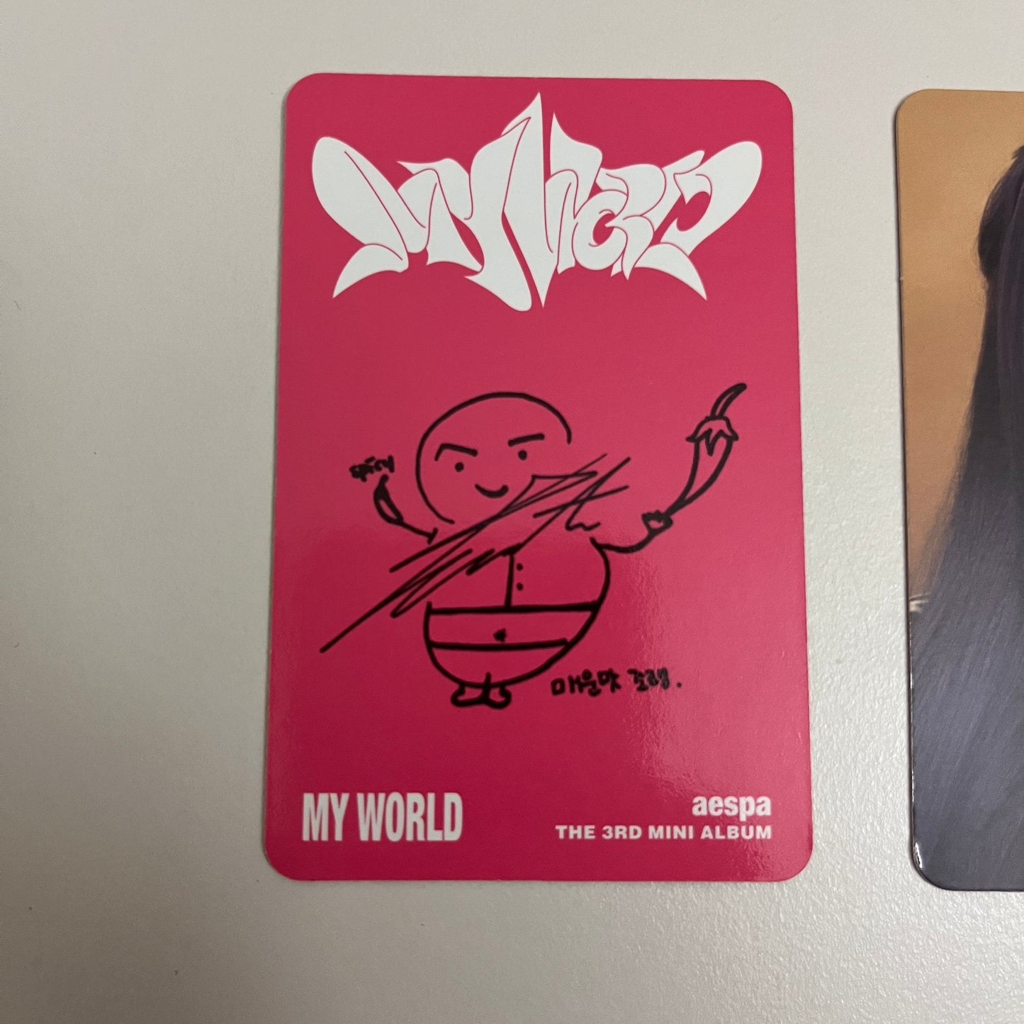 aespa Official Album MY WORLD Red Ver Photocard 2 Type Winter Gieselle - 26.06.08