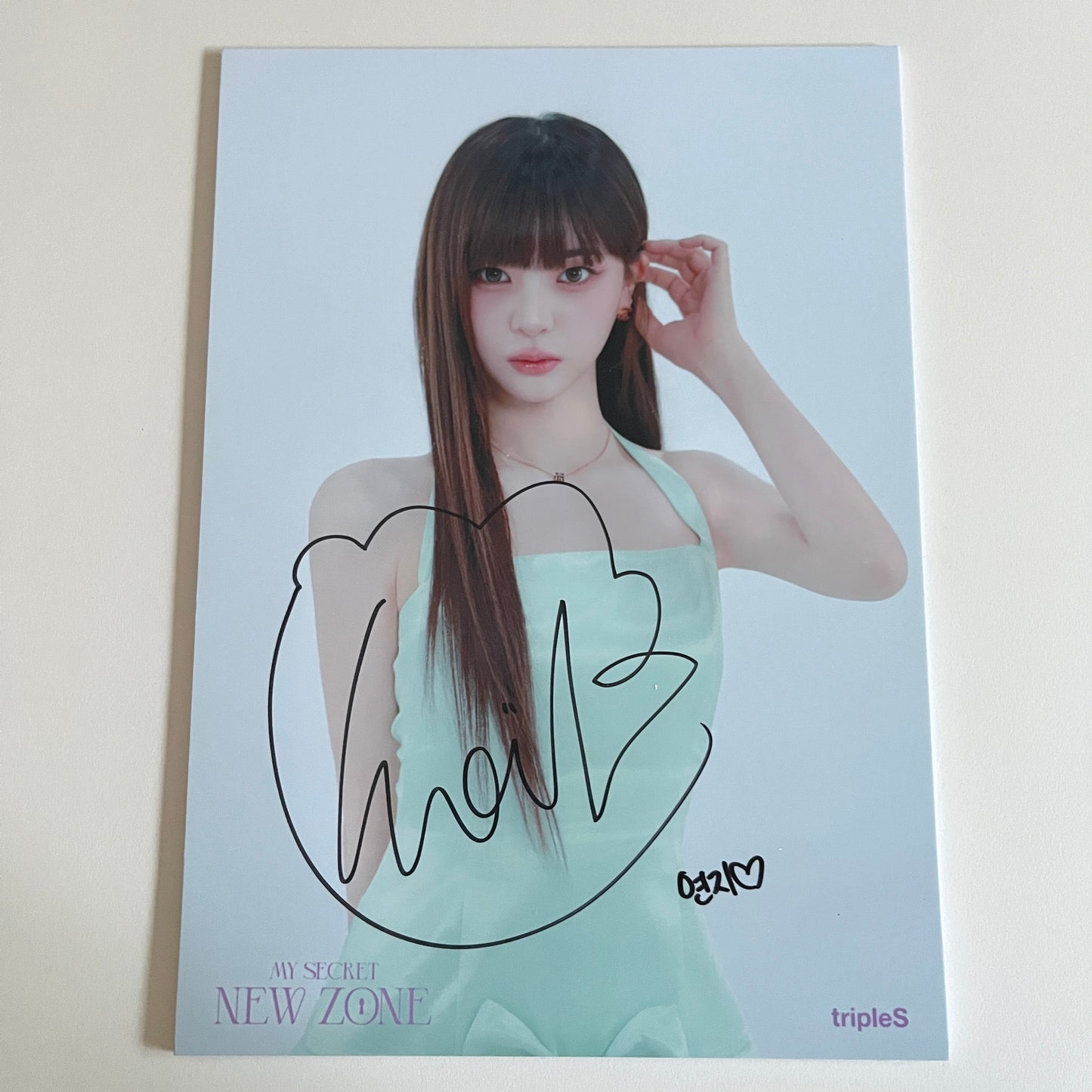TripleS LUCKYDRAW Winning Item Concert My Secret New Zone Official 2 Type Limited - 26.04.07
