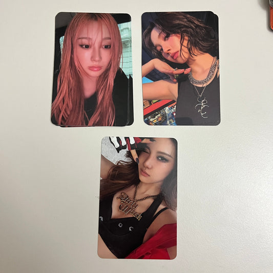 aespa Official Album DIRTY WORK Photocard 3 Type Ningning Gieselle Karina - 26.06.08