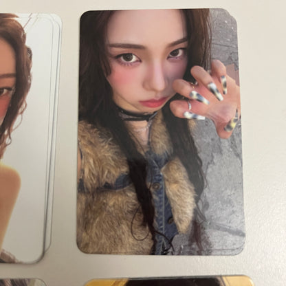 aespa Official Album DIRTY WORK Photocard 4 Type Ningning Gieselle Karina Winter - 26.06.08