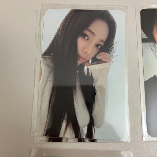 aespa Official Album POP-UP RICH MAN Photocard 4 Type Ningning Gieselle Karina Winter - 26.06.08