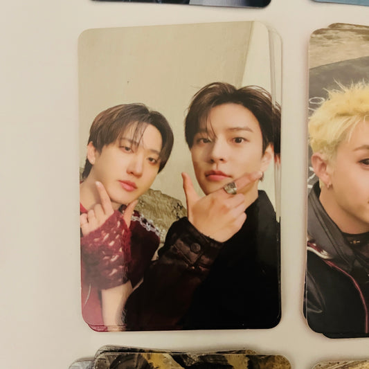 Stray Kids Photocard Official Album THIS & THAT Photobook Ver 5 Type - 26.08.20
