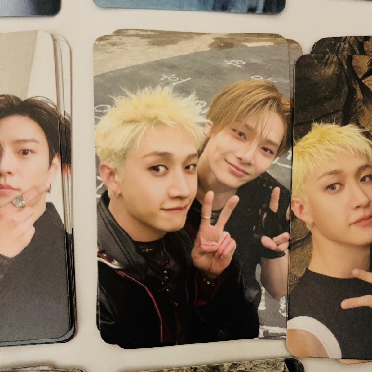 Stray Kids Photocard Official Album THIS & THAT Photobook Ver 5 Type - 26.08.20