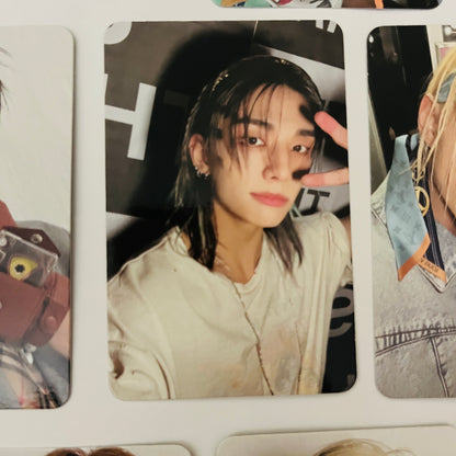 Stray Kids Photocard Official Album THIS & THAT 13 Type - 26.08.20