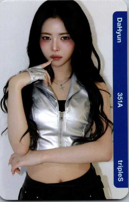TRIPLES Photocard 2026 Concert ANDLESS Official 22 Type - 26.10.13