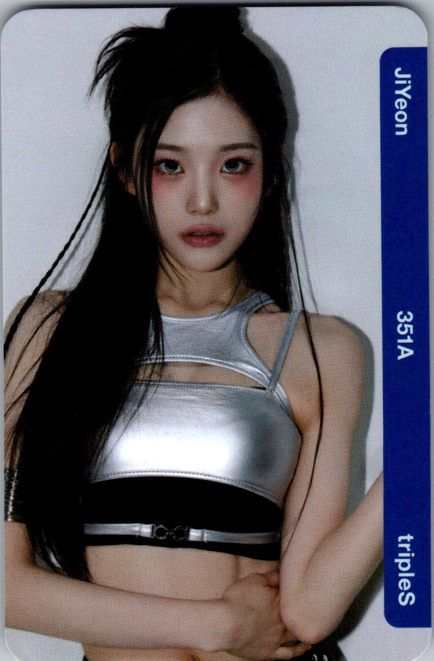 TRIPLES Photocard 2026 Concert ANDLESS Official 22 Type - 26.10.13