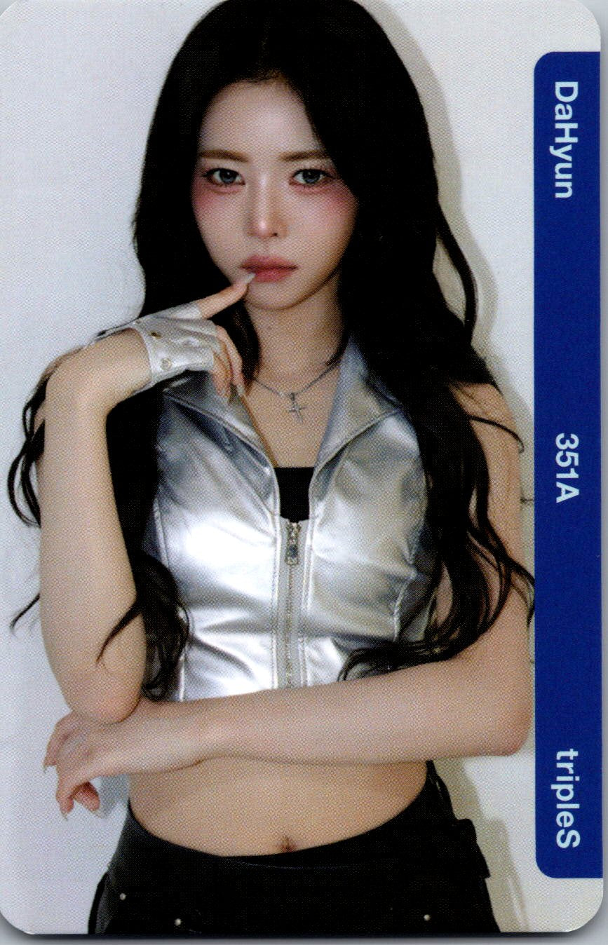TRIPLES Photocard 2026 Concert ANDLESS Official 22 Type - 26.10.13